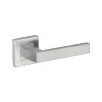 Deurkruk Alice vierkant 20mm haaks op vierkant rozet geborsteld RVS